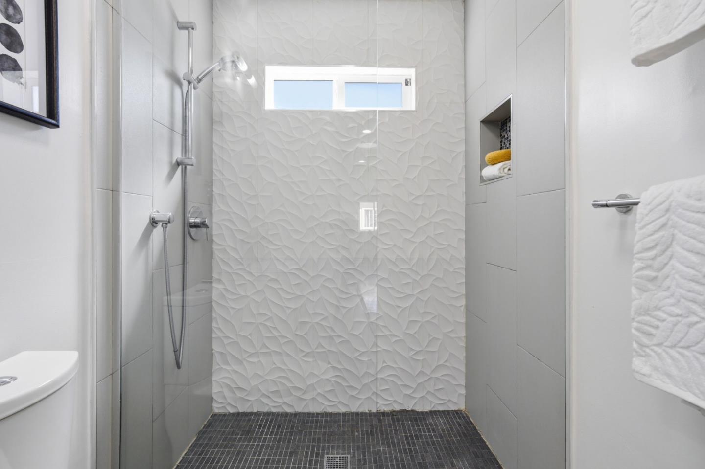 33790 Dartmouth Avenue