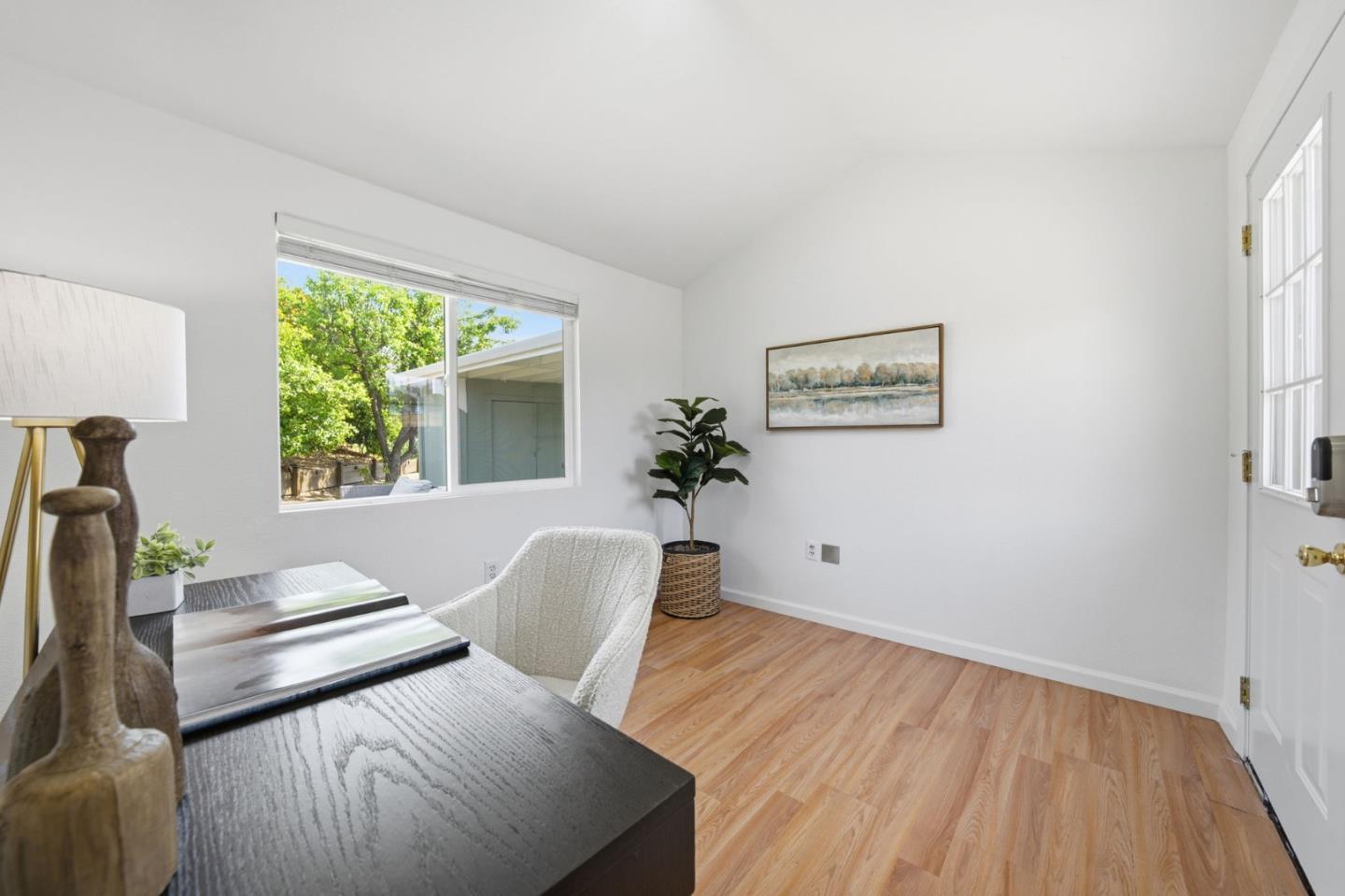 33790 Dartmouth Avenue