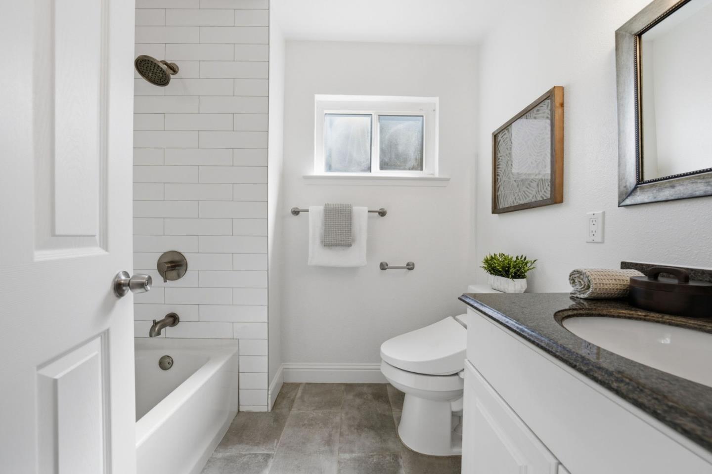 33790 Dartmouth Avenue