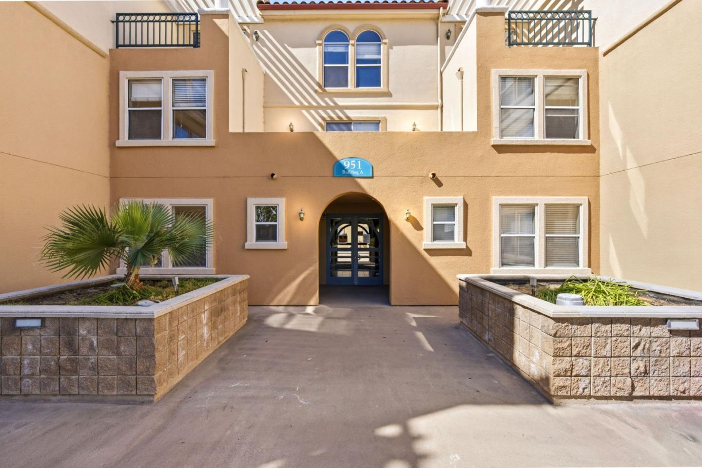 951 South 12th 311