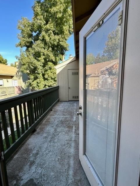 3939 Madison Avenue 233