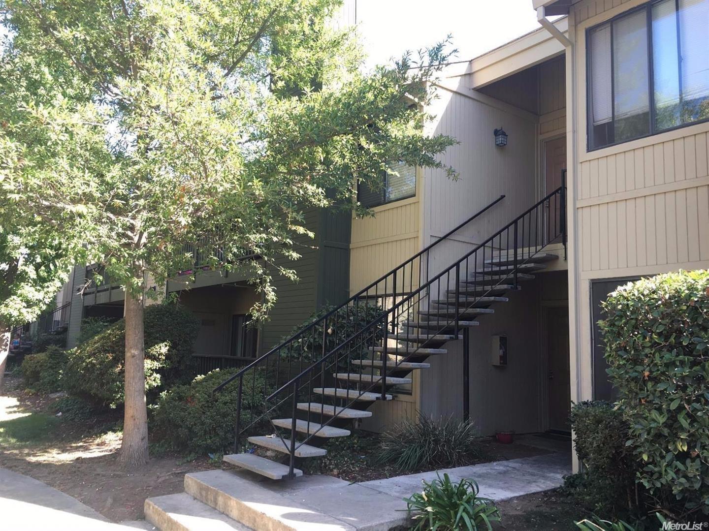 3939 Madison Avenue 233