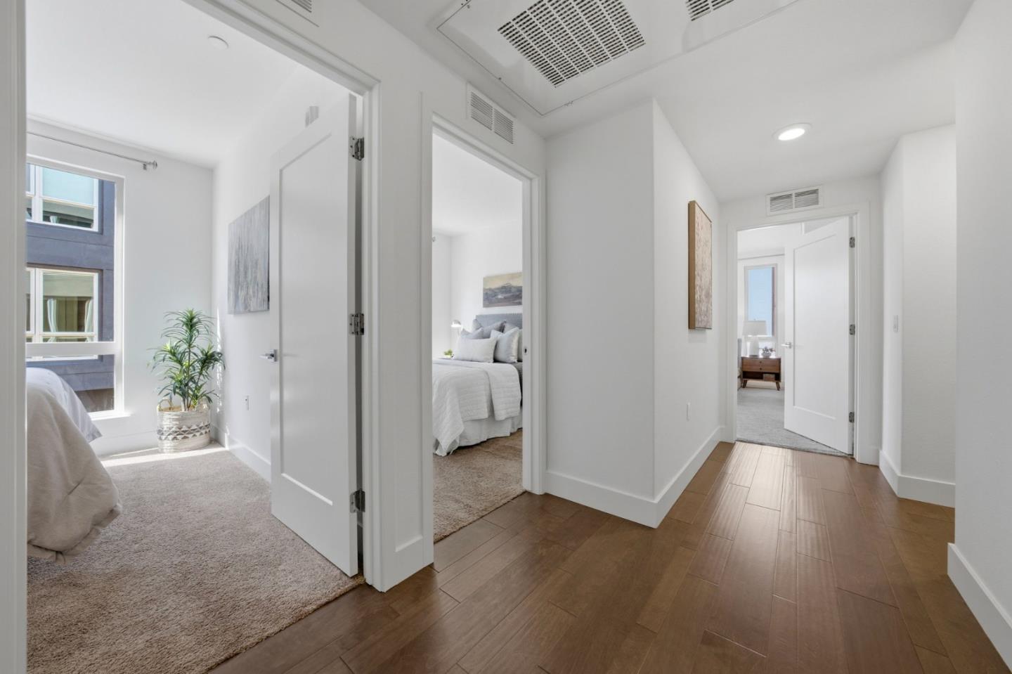 1690 Delano Street 22