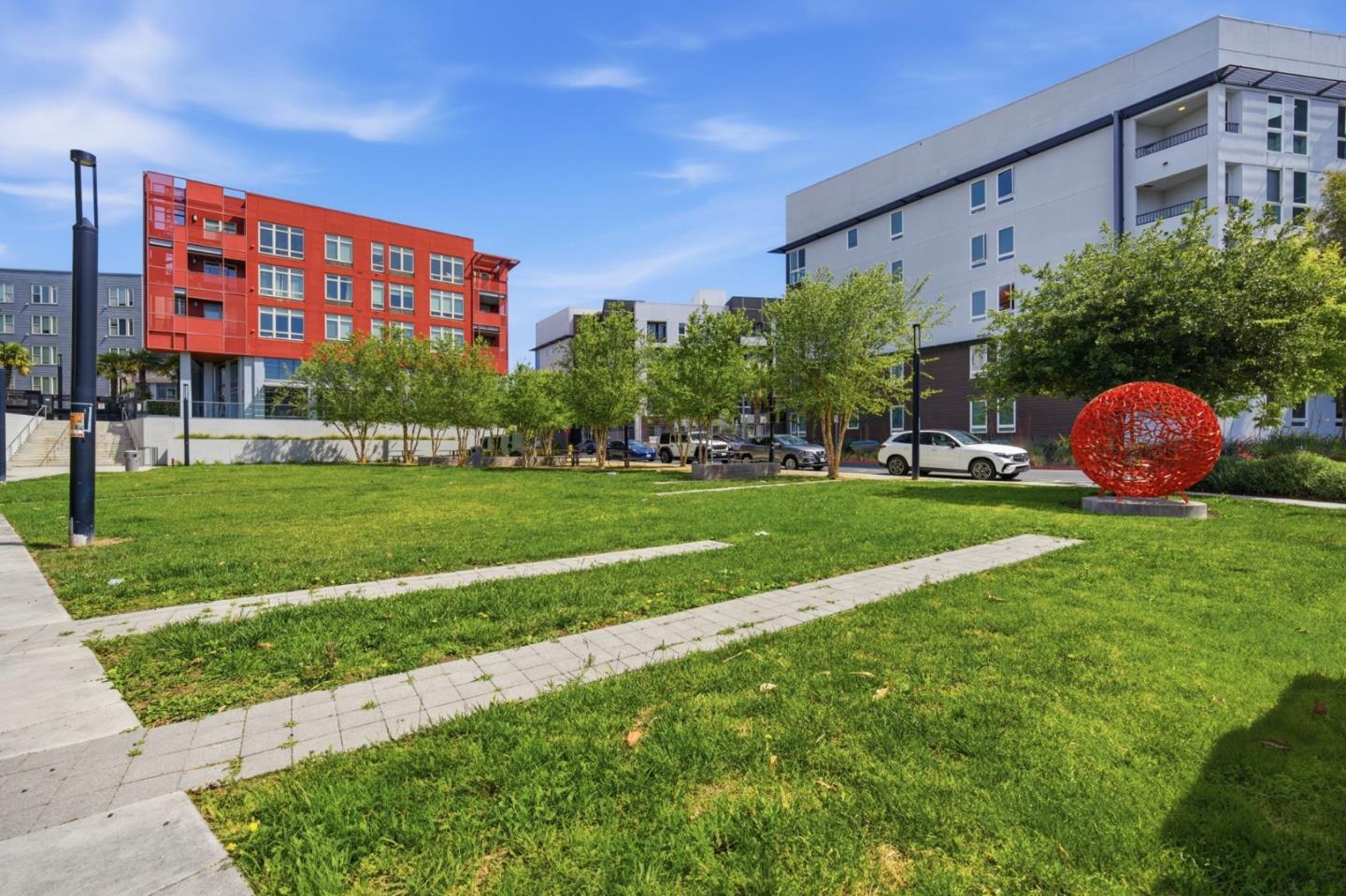 1690 Delano Street 22