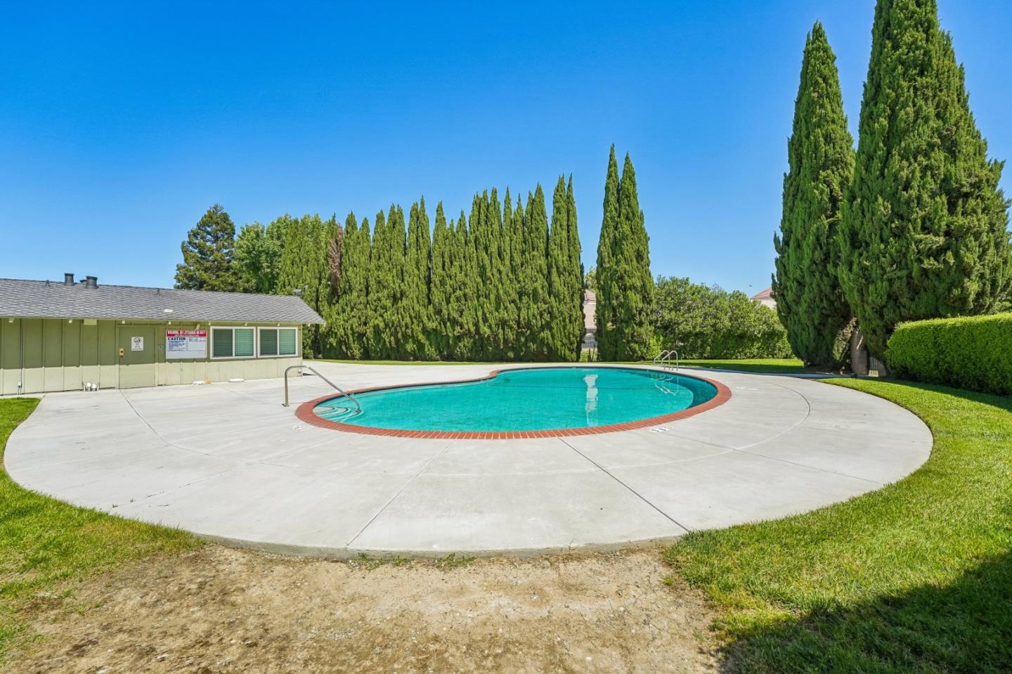 34748 Skylark Drive