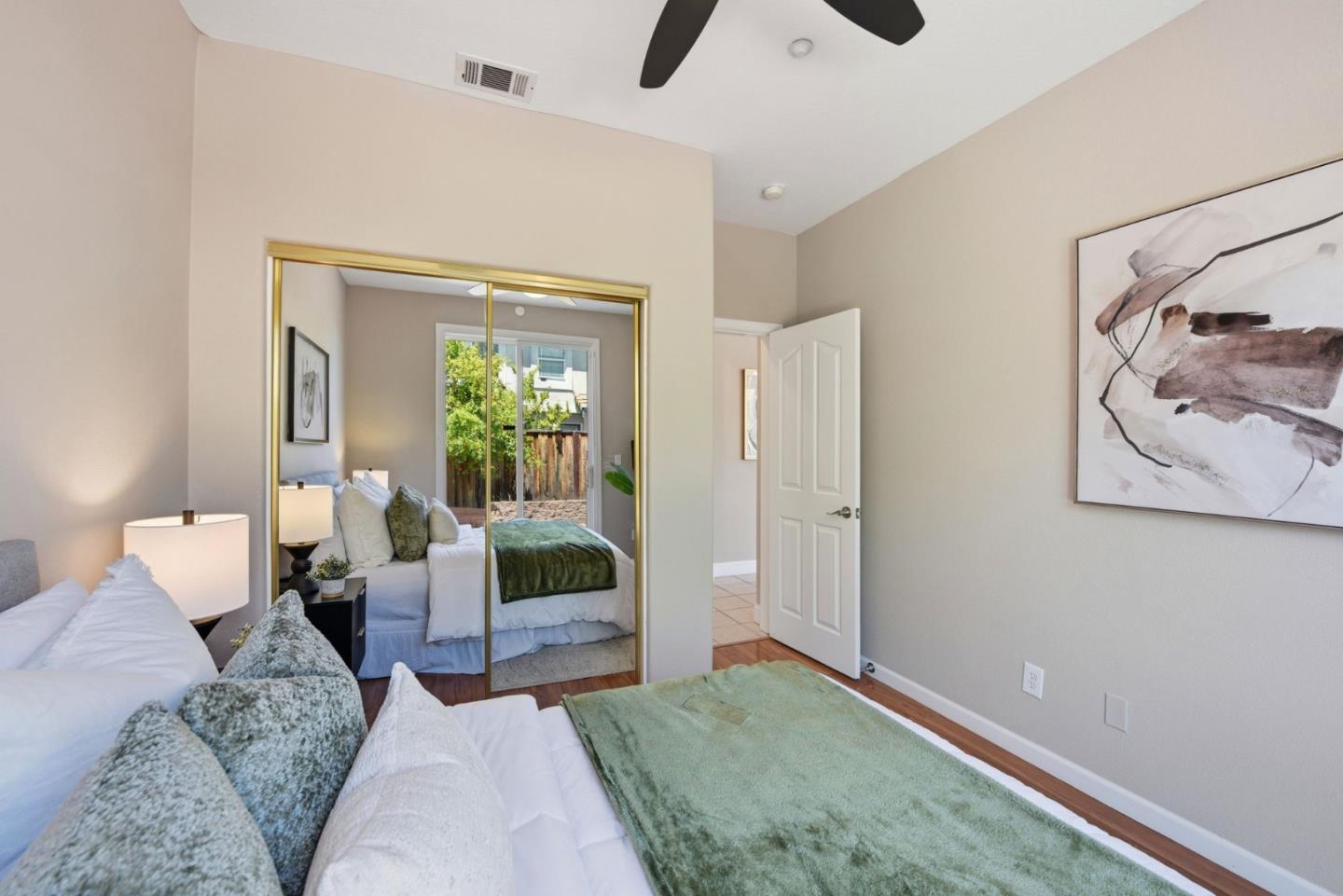34341 Sandburg Drive