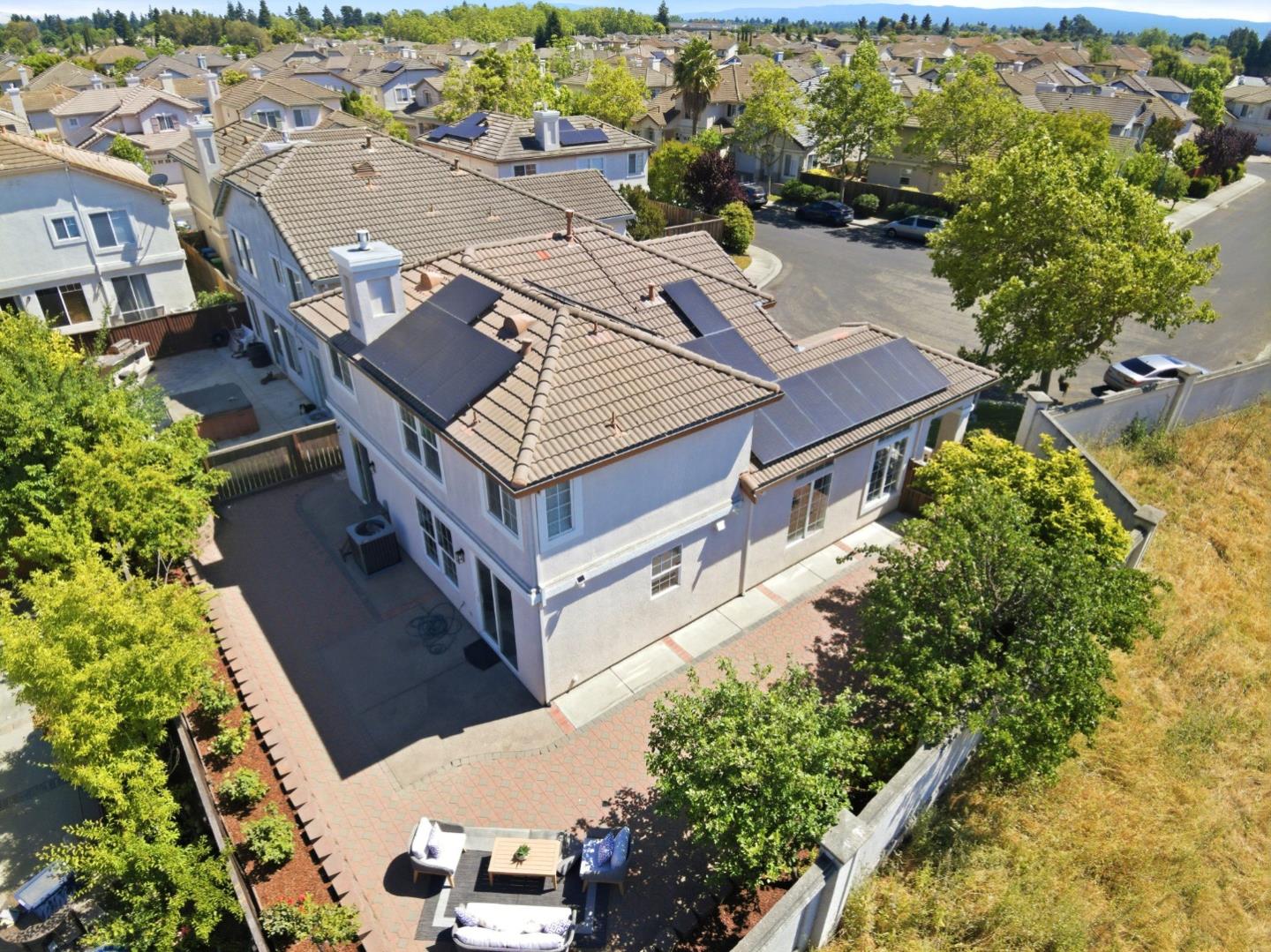 34341 Sandburg Drive