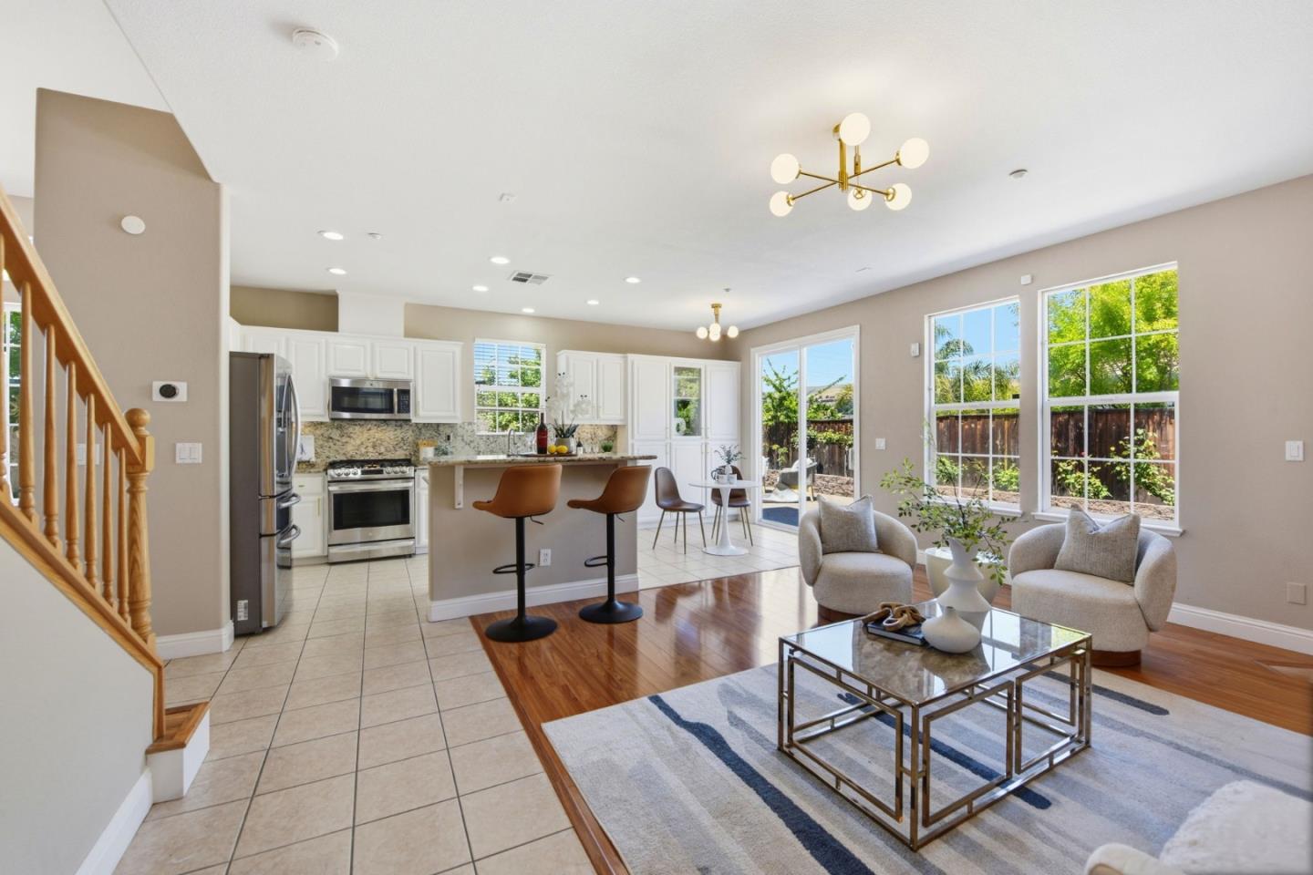 34341 Sandburg Drive