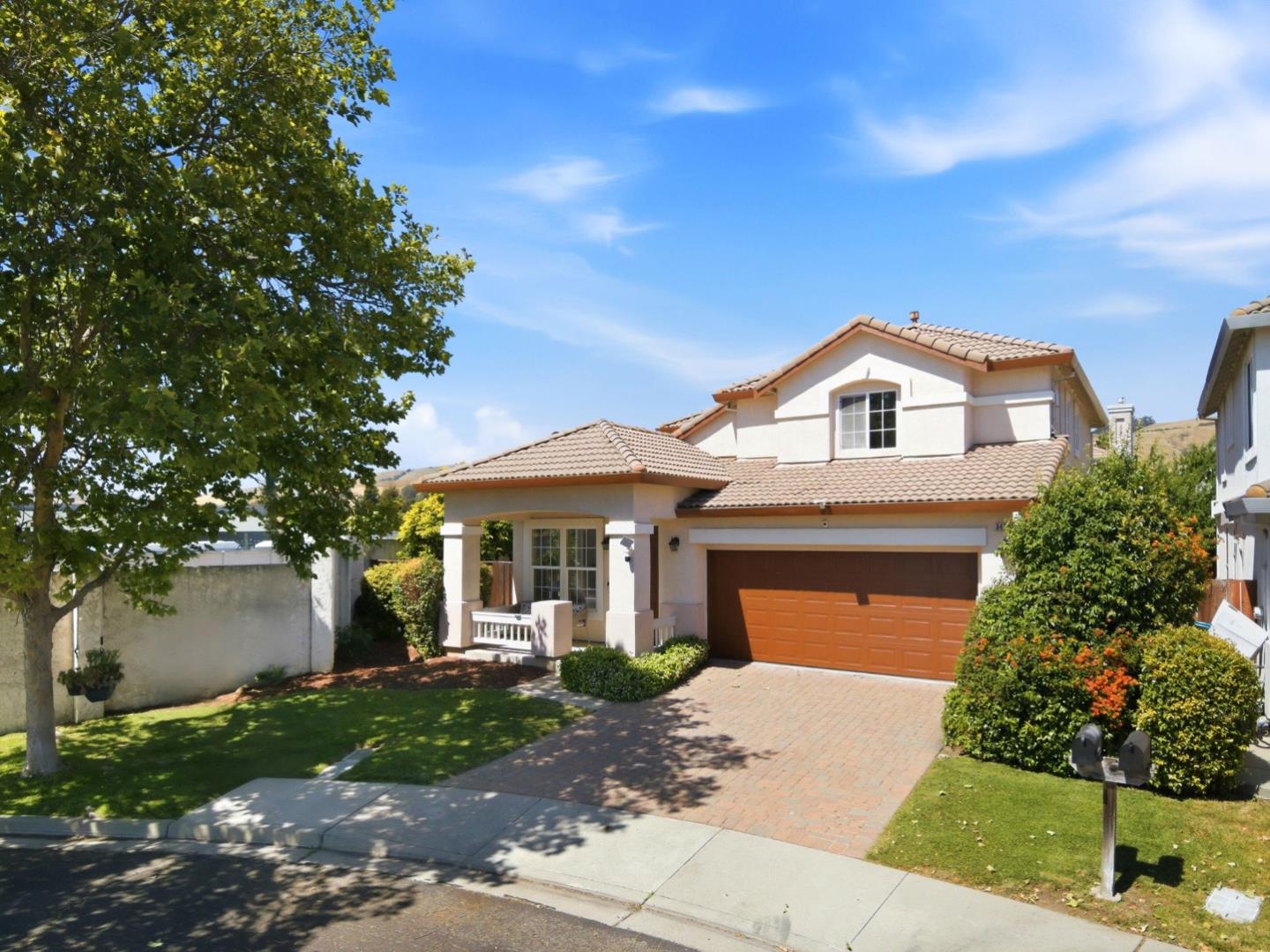 34341 Sandburg Drive