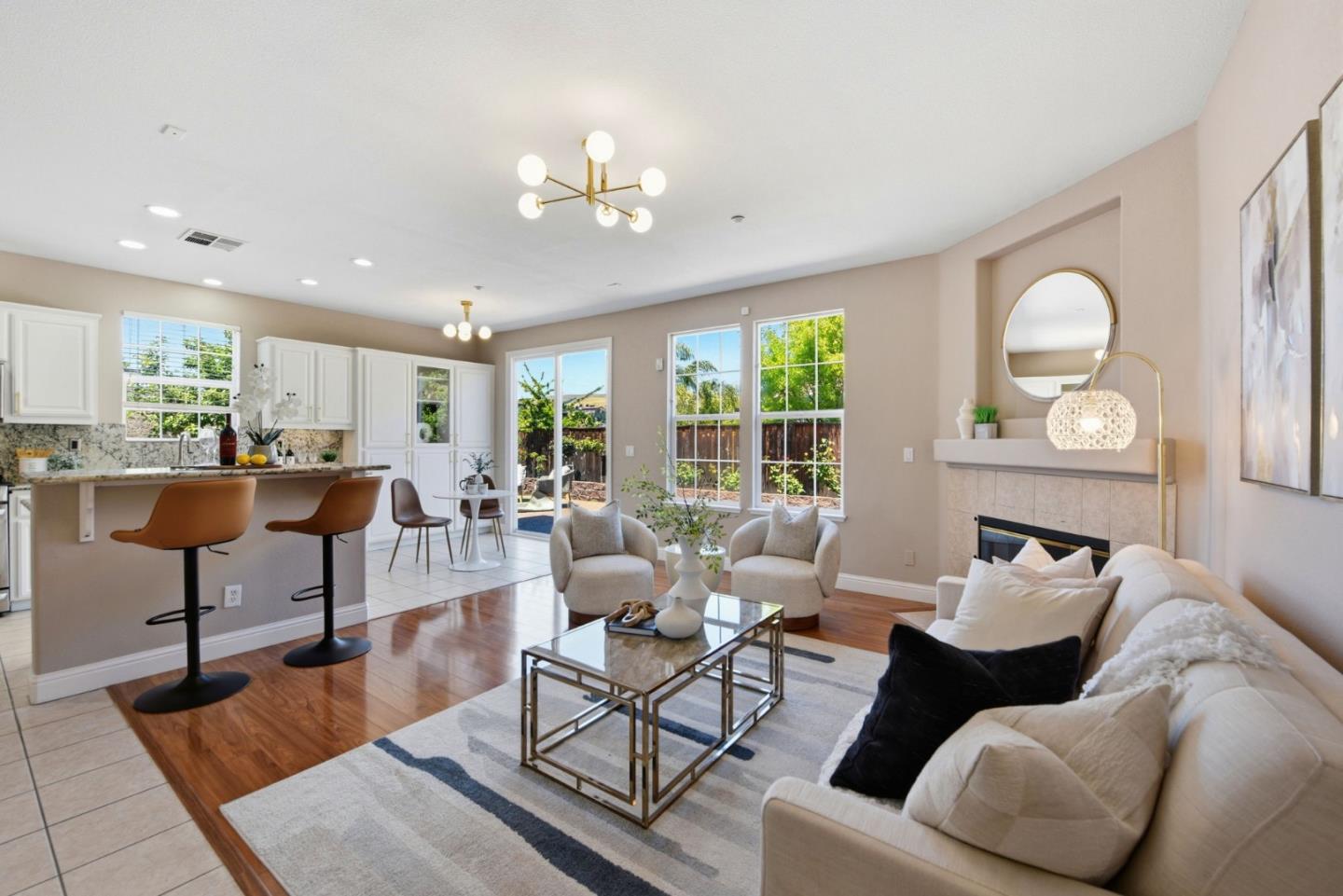 34341 Sandburg Drive