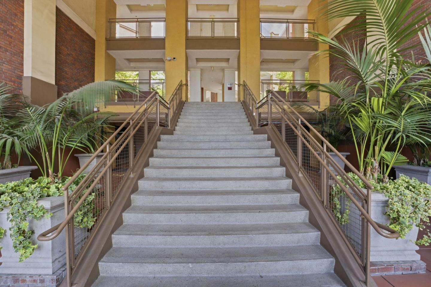 809 Auzerais Avenue 108