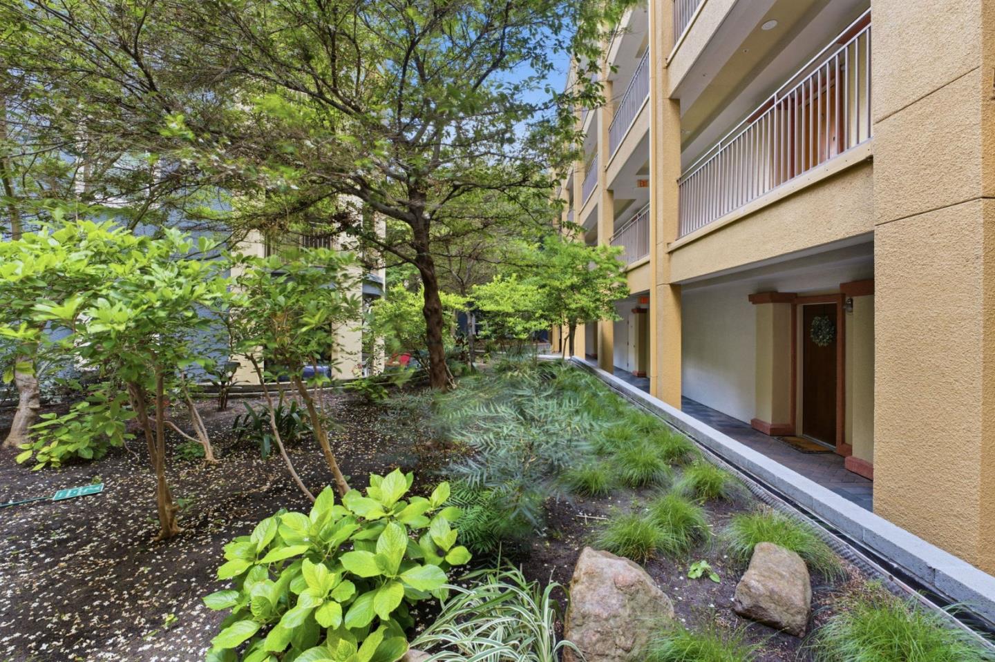 809 Auzerais Avenue 108