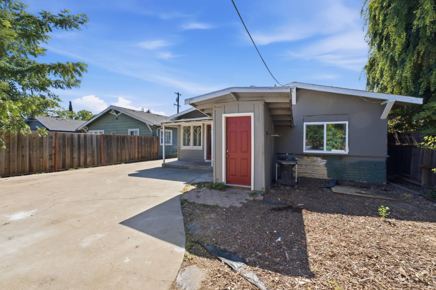 422 Mayellen Avenue