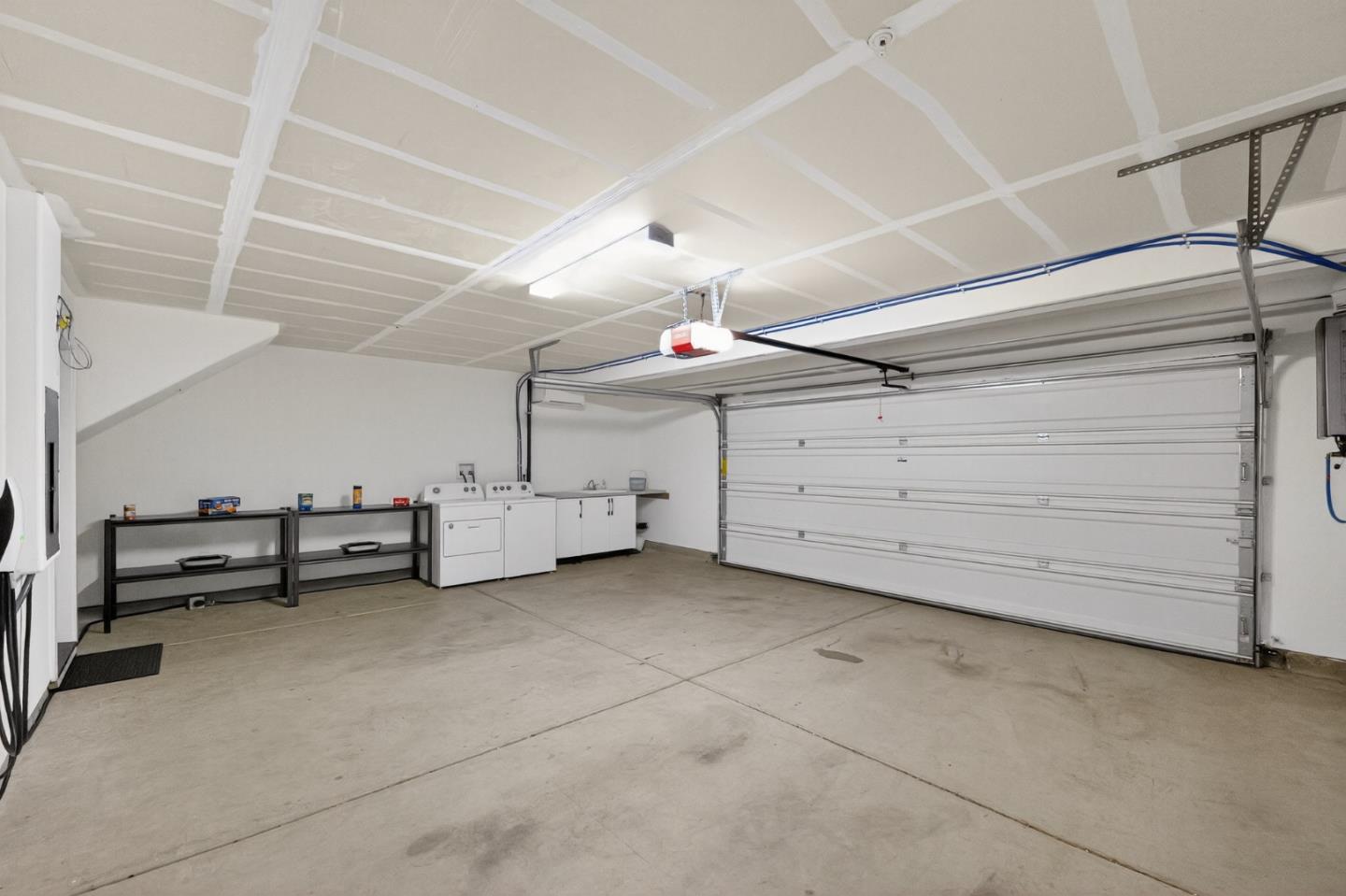 1303 Antonella PL