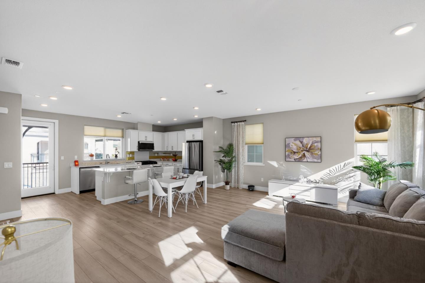 1303 Antonella PL