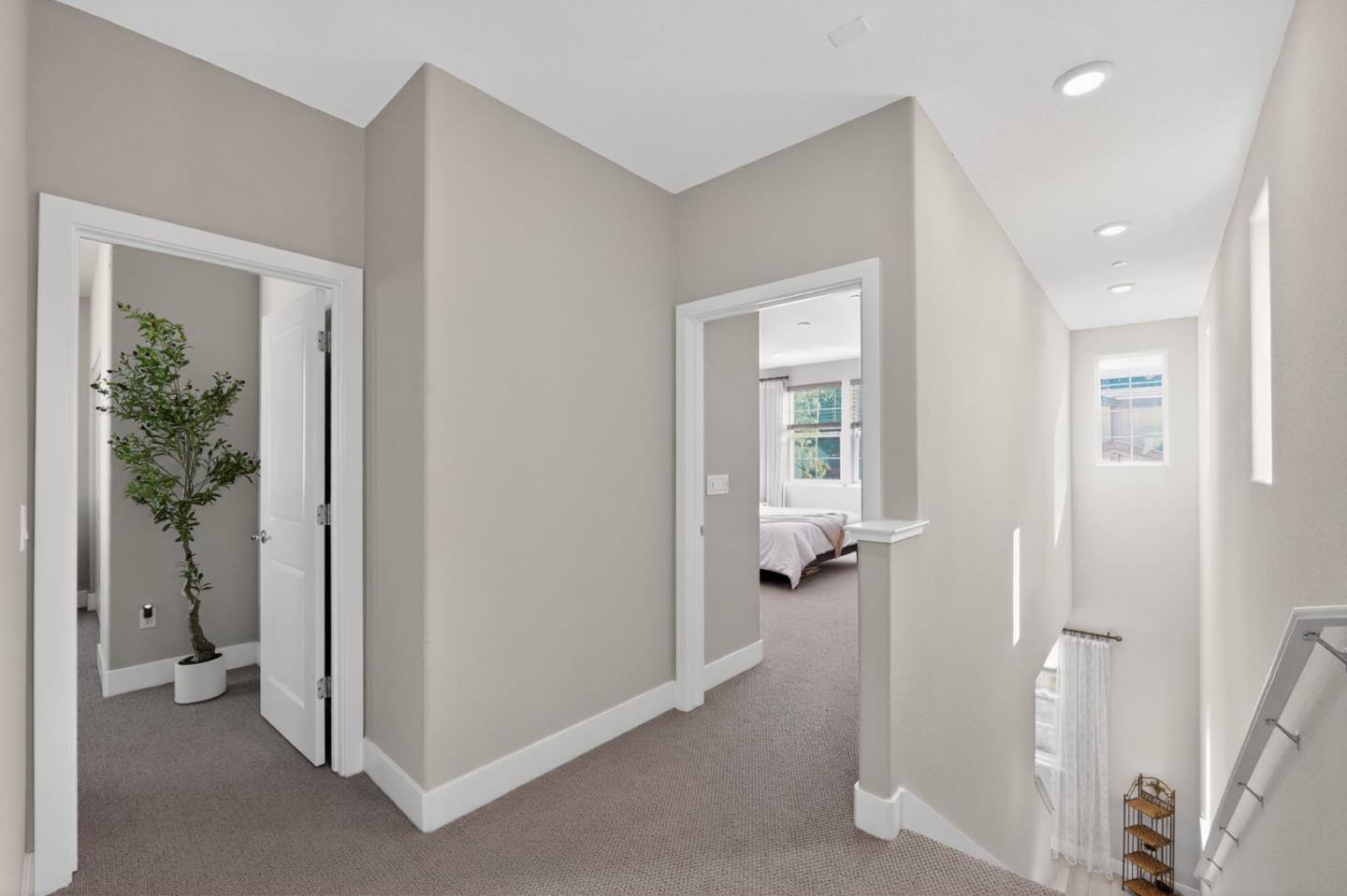 1303 Antonella PL