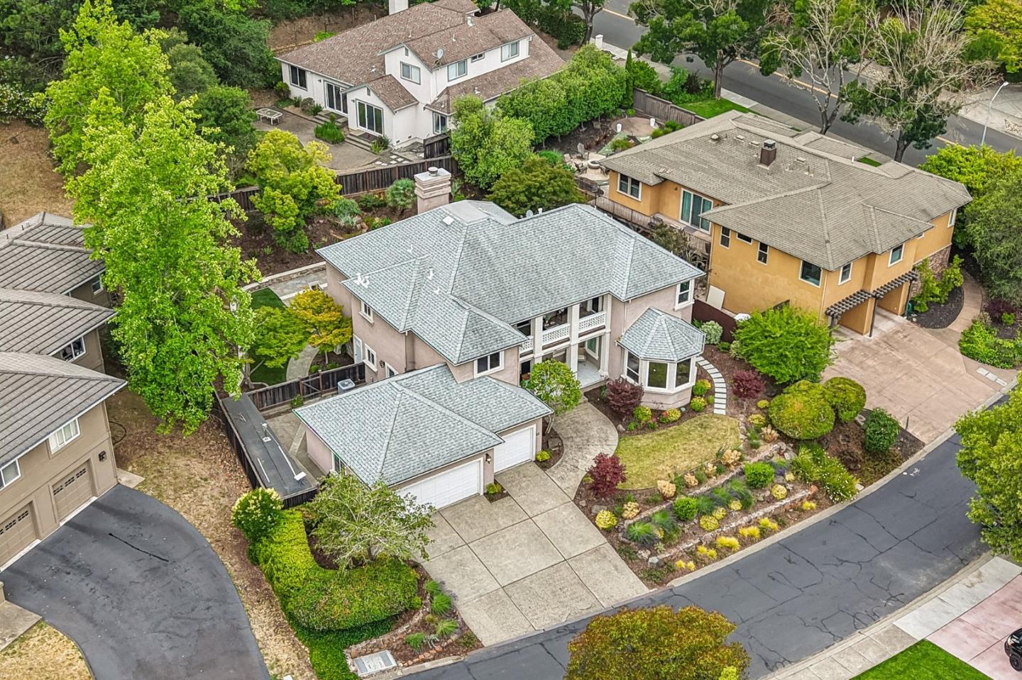 21 Ridgetop Way
