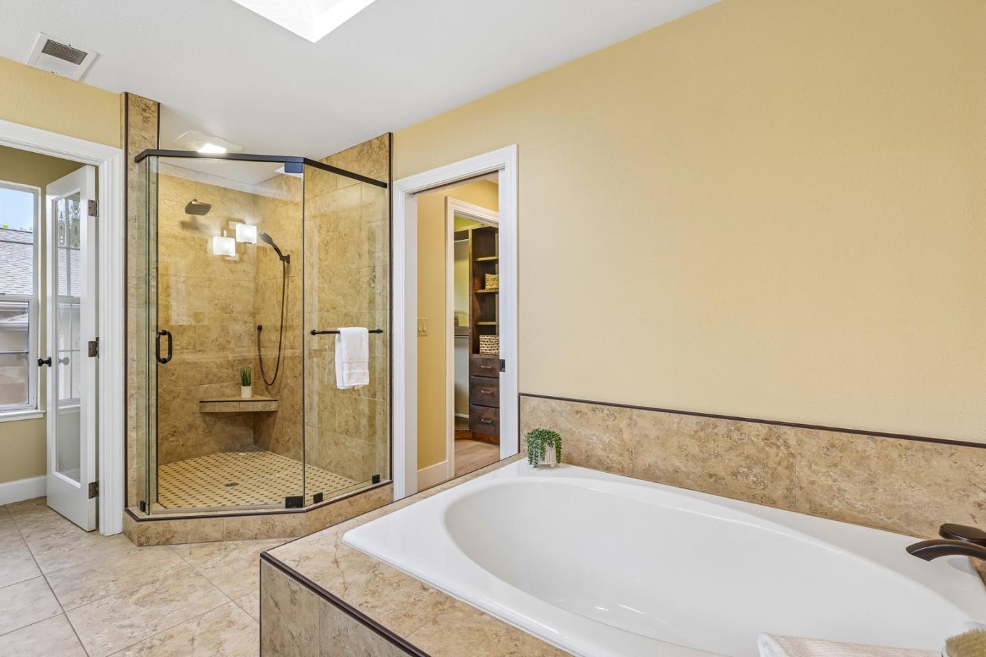 21 Ridgetop Way