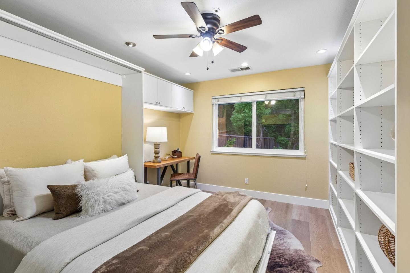 21 Ridgetop Way