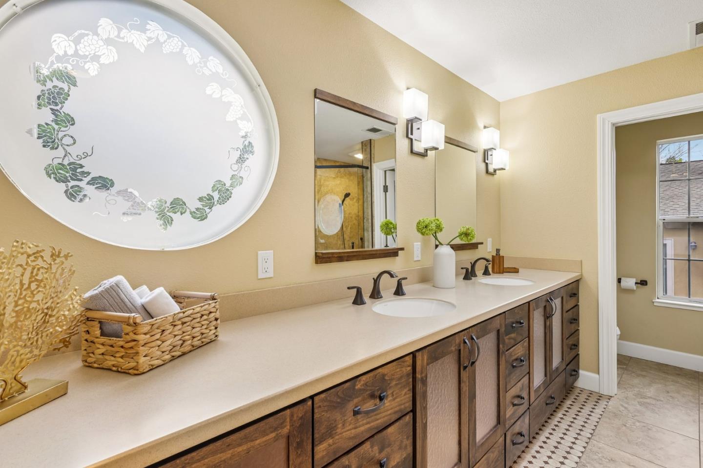 21 Ridgetop Way