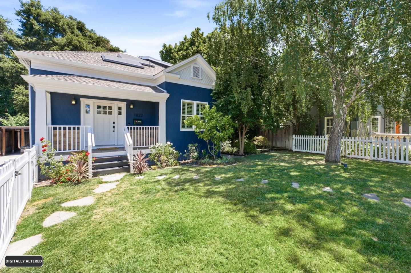 1622 Lincoln AVE