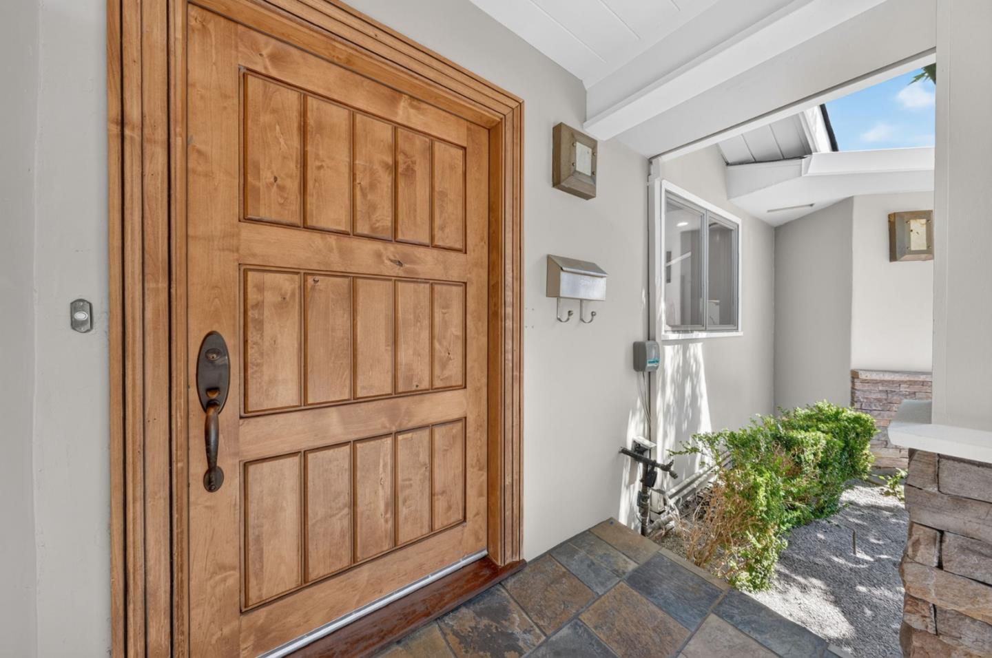 1490 Santa Inez DR