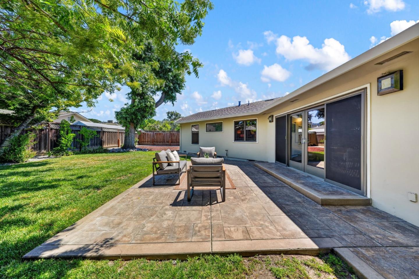1490 Santa Inez DR