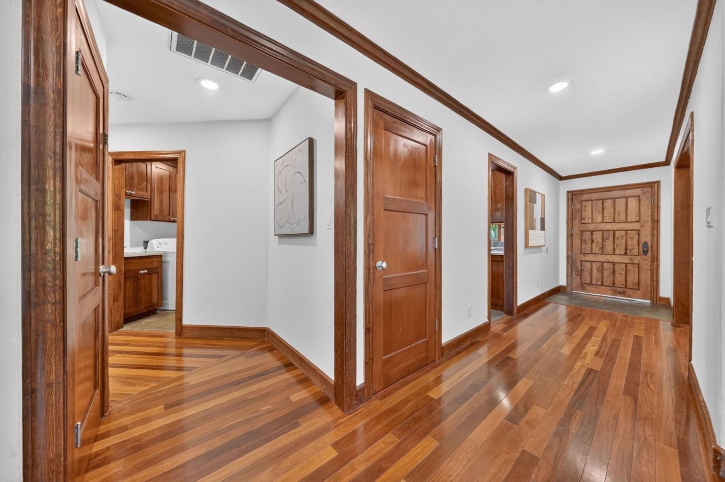 1490 Santa Inez DR
