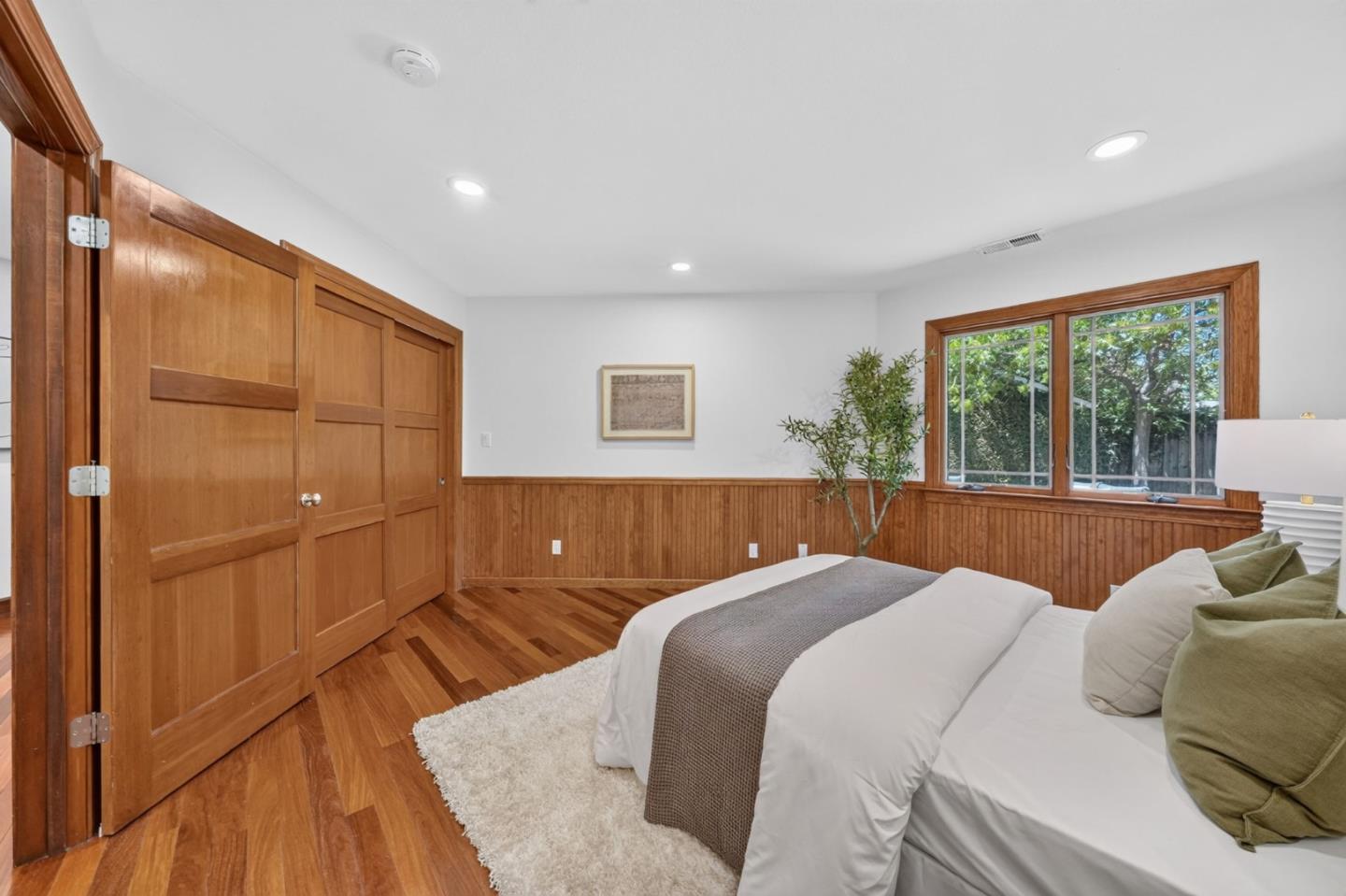 1490 Santa Inez DR