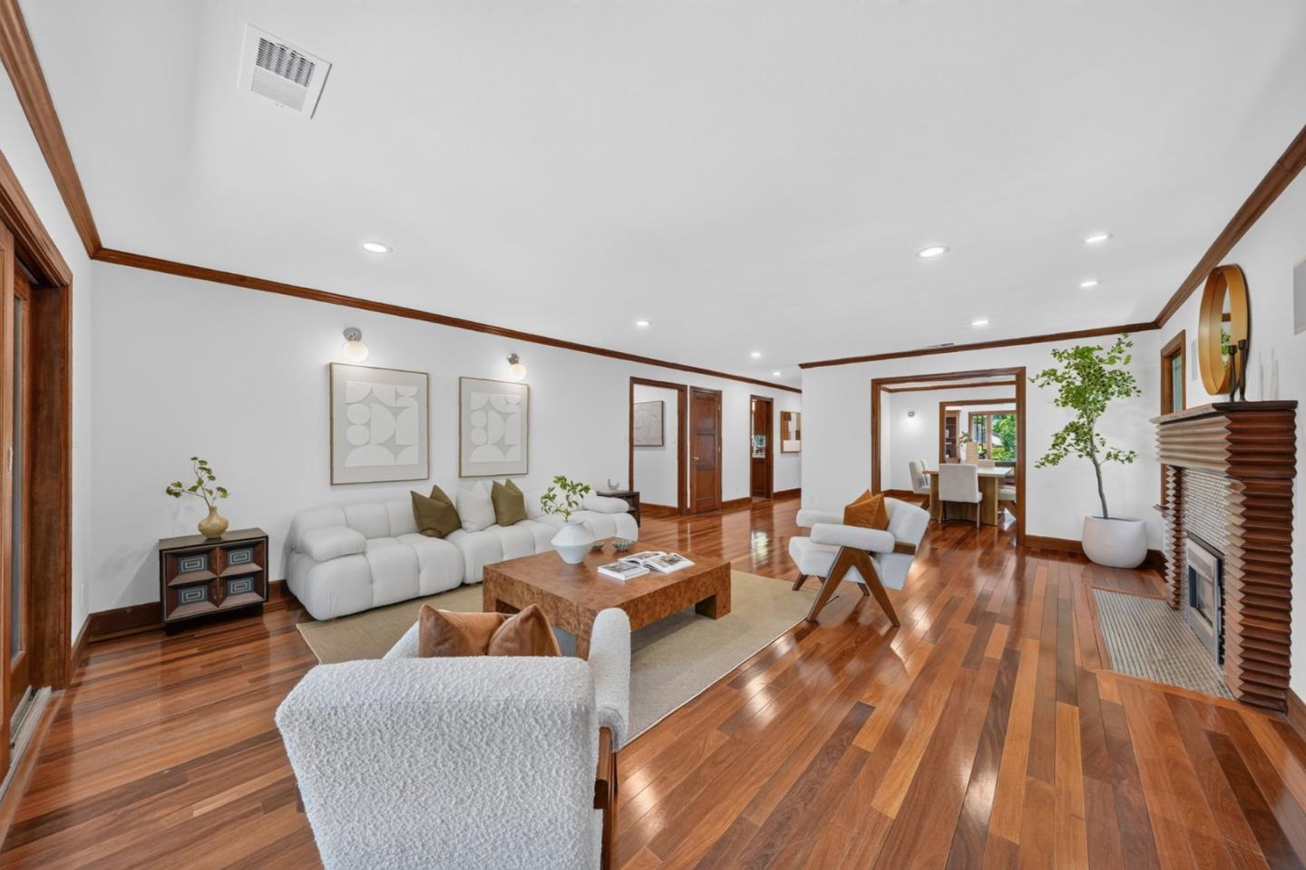 1490 Santa Inez DR