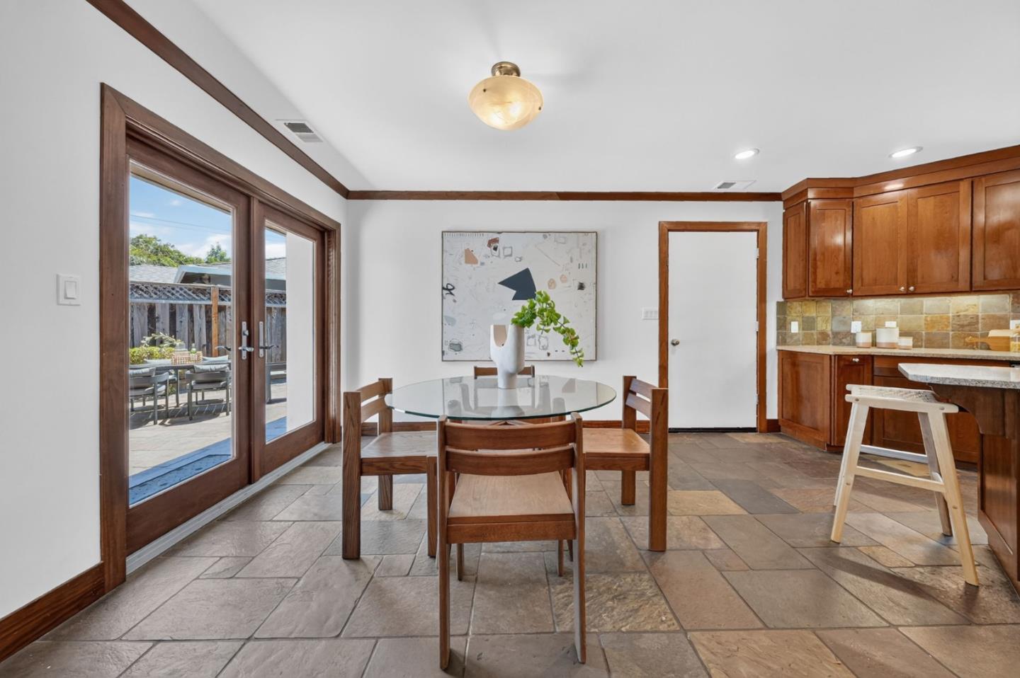 1490 Santa Inez DR