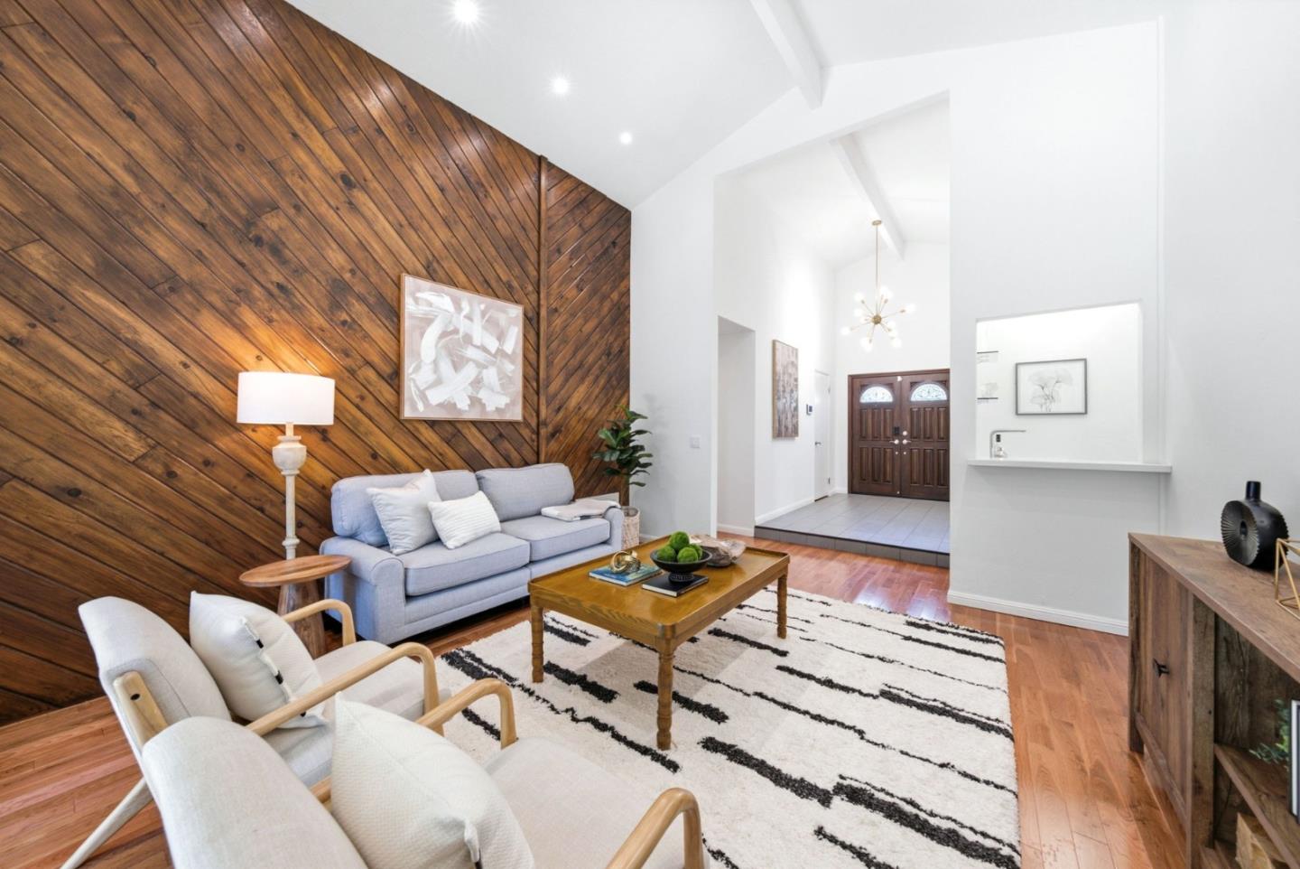 14 Viento Drive