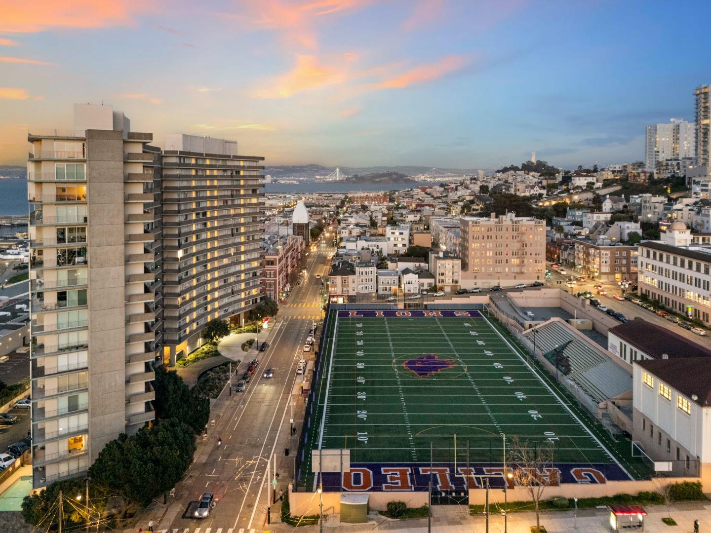 1000 North Point ST 201