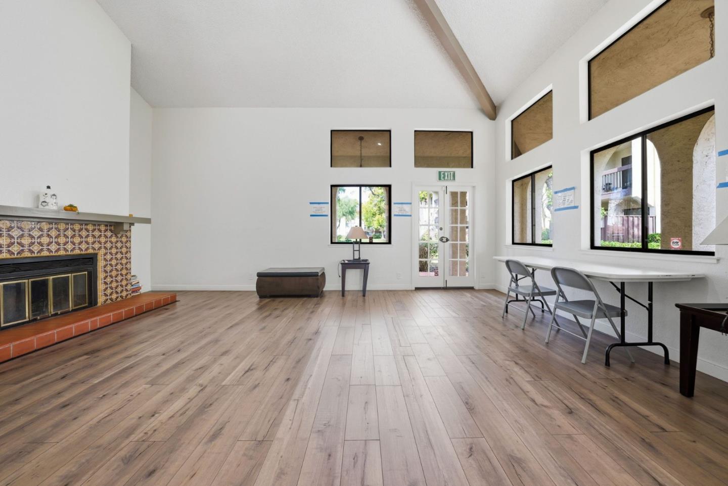 39931 Cedar BLVD 305