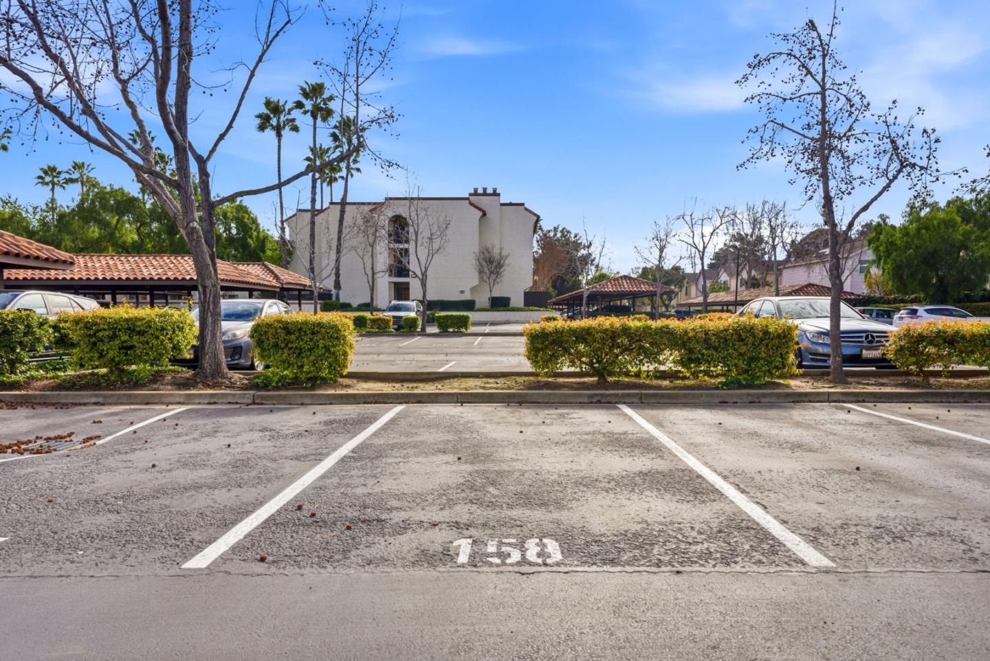 39931 Cedar BLVD 305