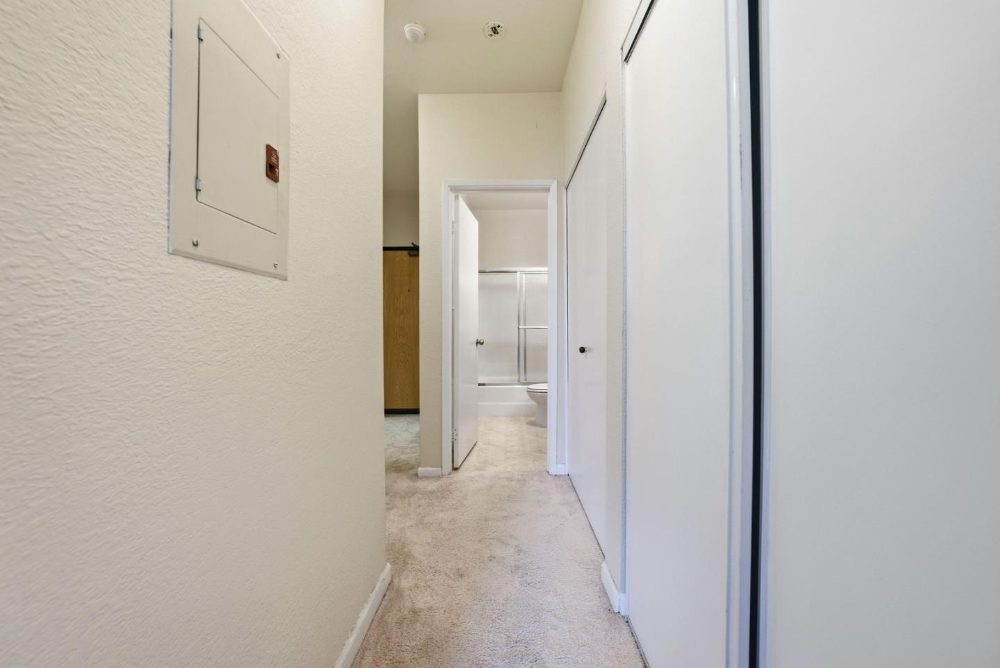 39931 Cedar BLVD 305