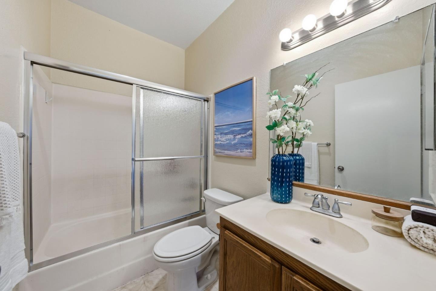 39931 Cedar BLVD 305