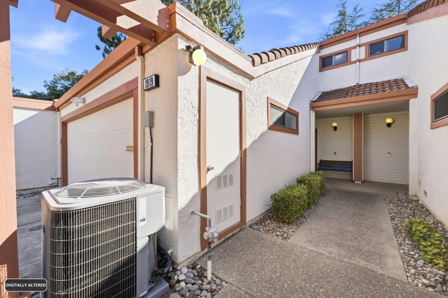 1919 Mountain Creek CT
