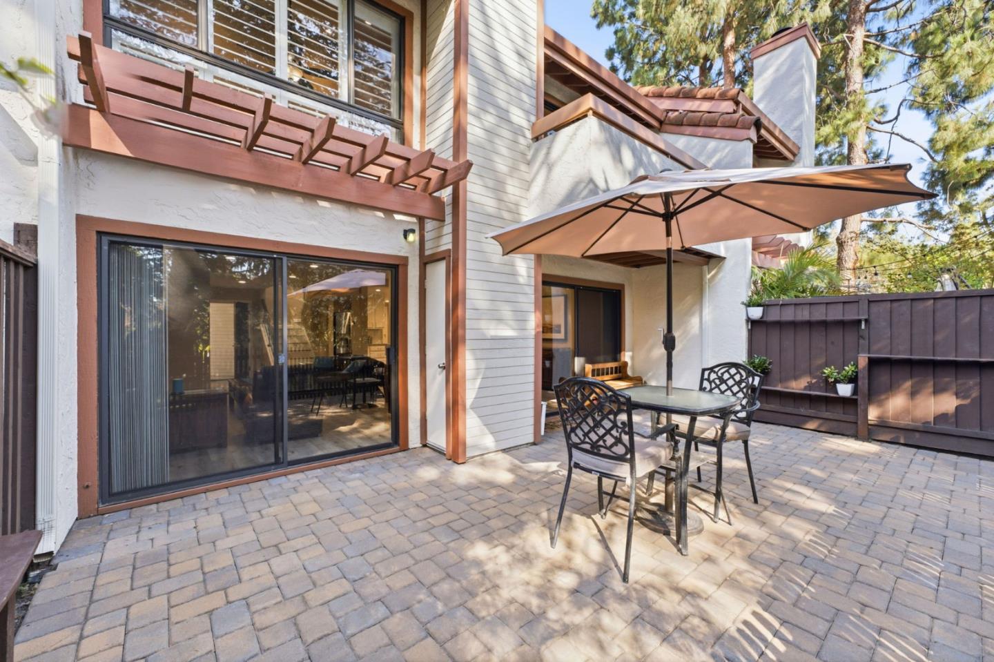 1919 Mountain Creek CT