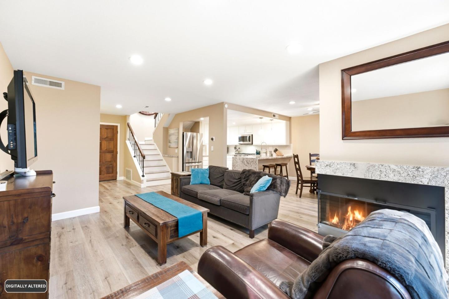 1919 Mountain Creek CT
