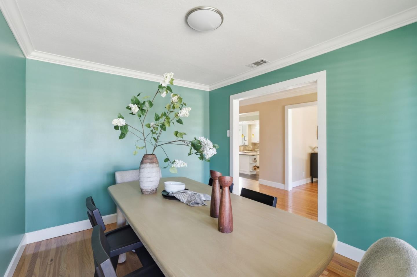 116 Meadowbrook DR