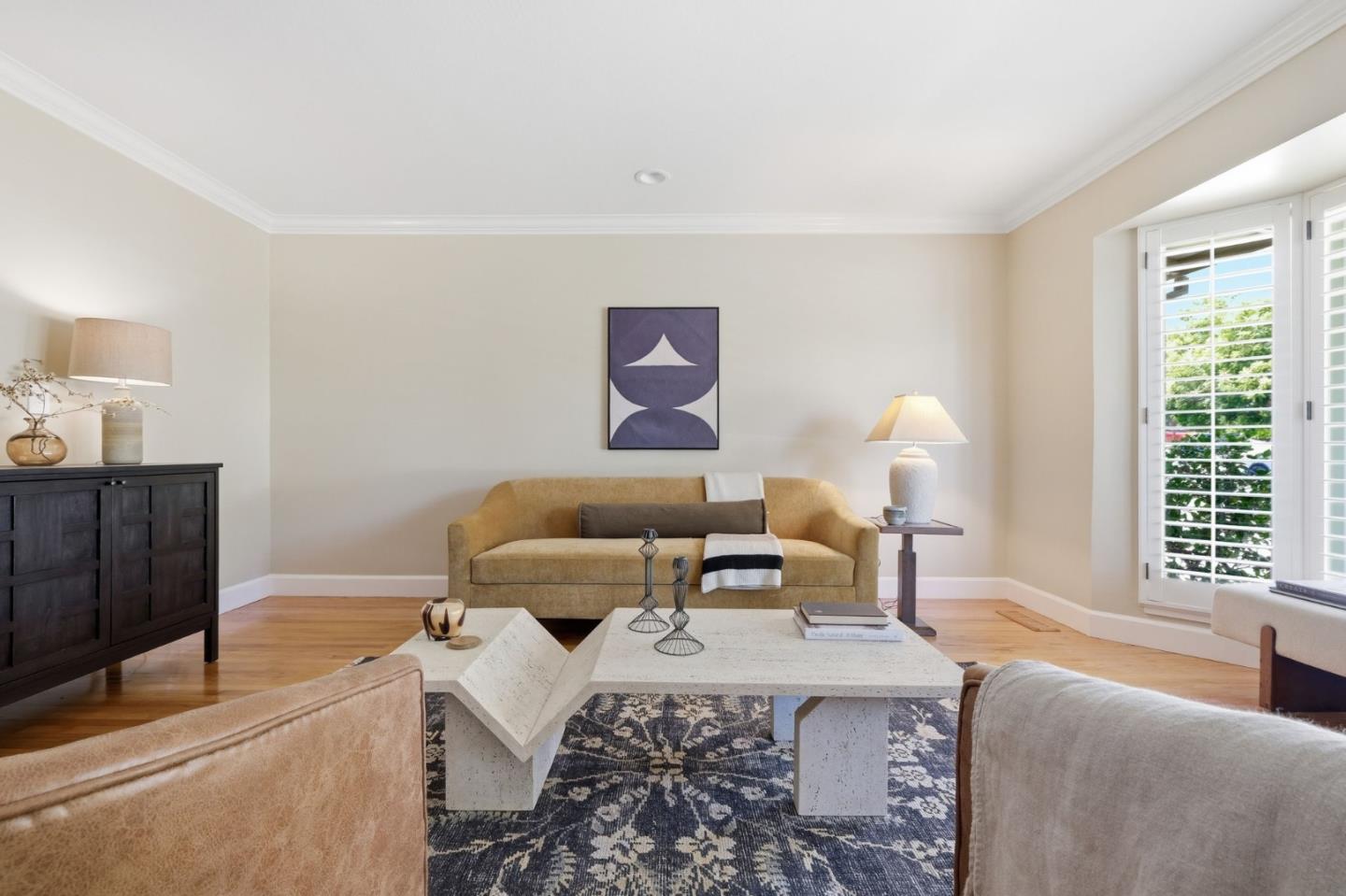116 Meadowbrook DR