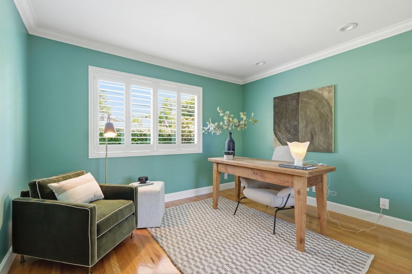 116 Meadowbrook DR