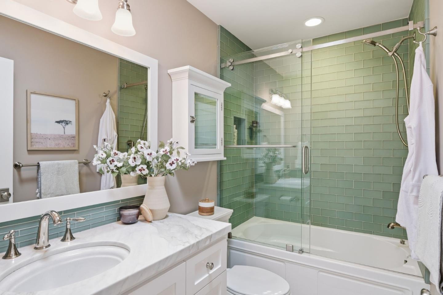 116 Meadowbrook DR