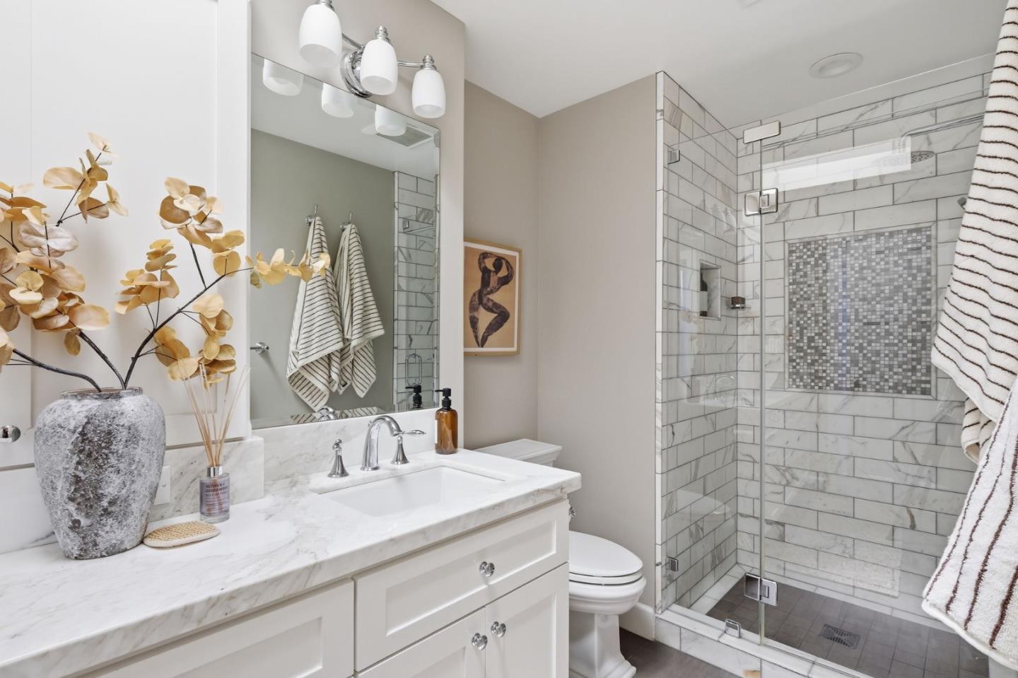 116 Meadowbrook DR