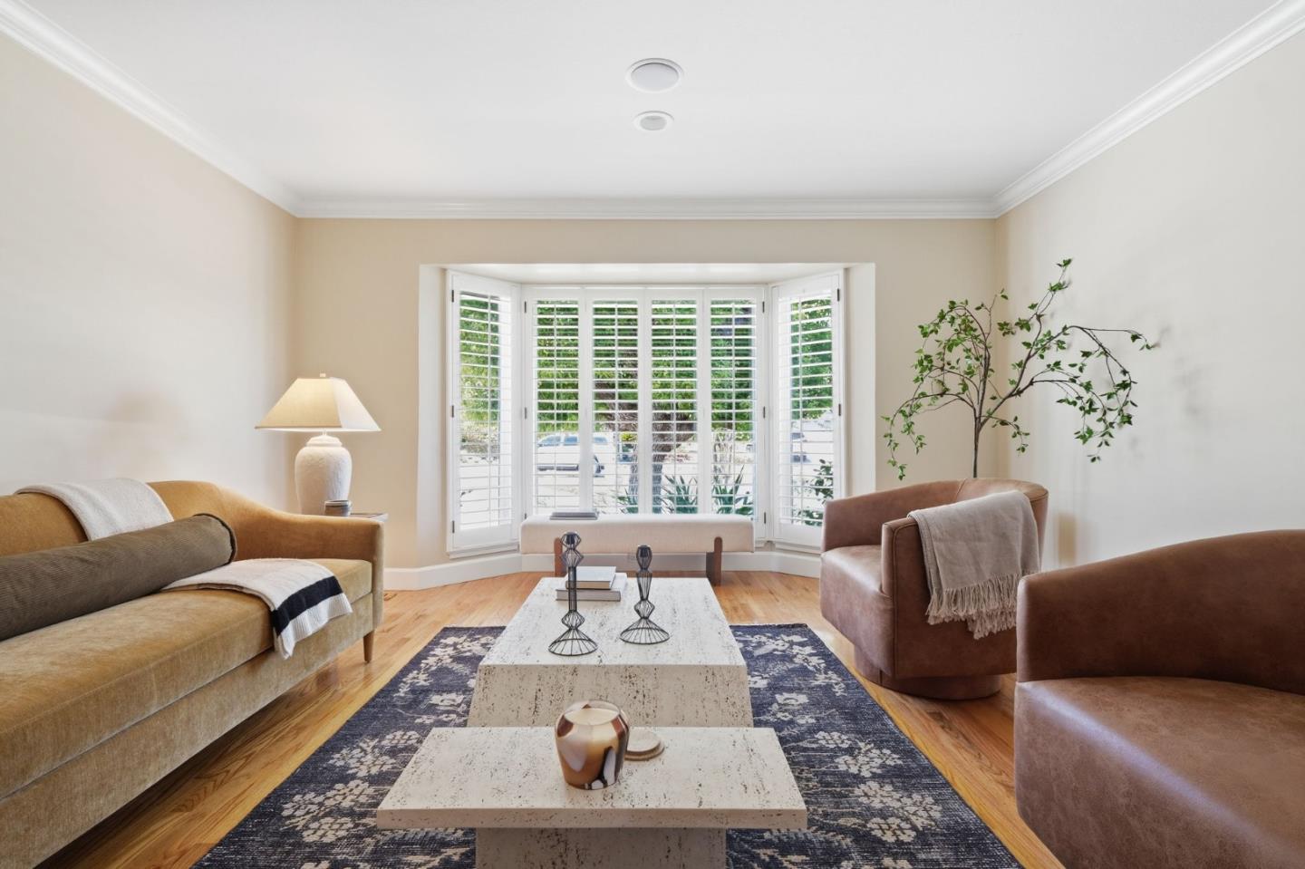 116 Meadowbrook DR