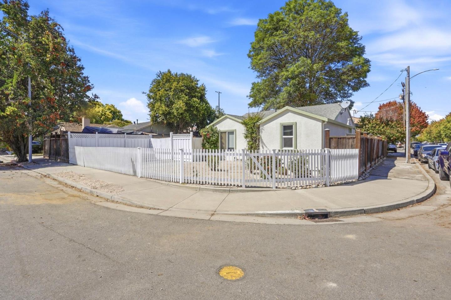 1001 Obrien CT