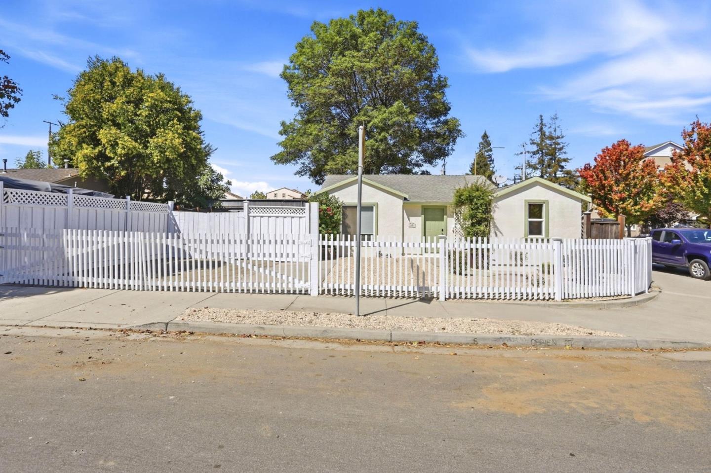 1001 Obrien CT