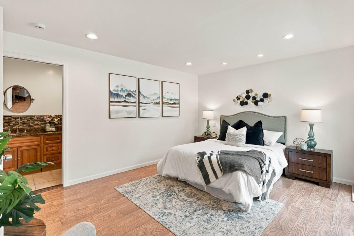 1001 Obrien CT