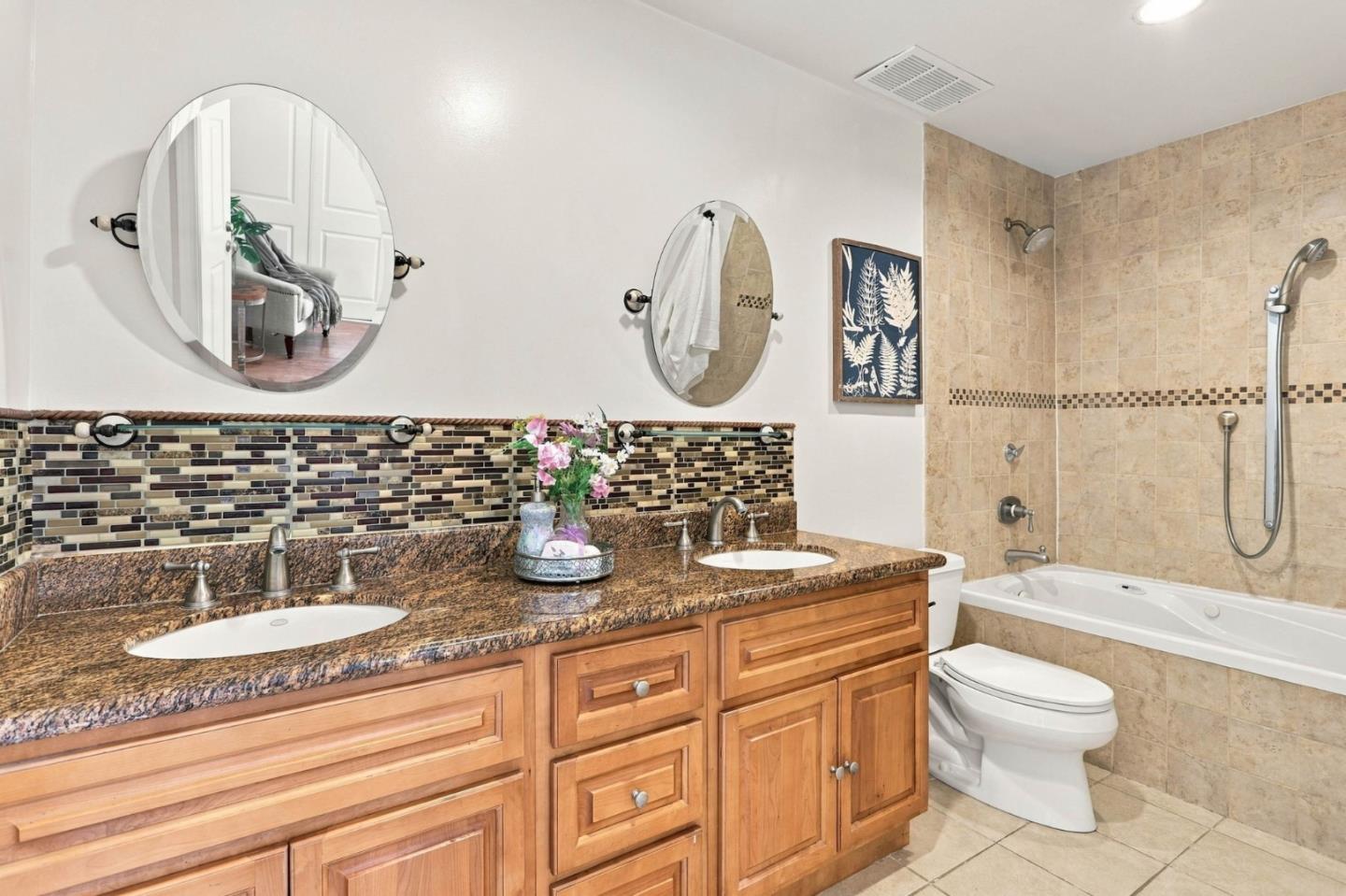 1001 Obrien CT